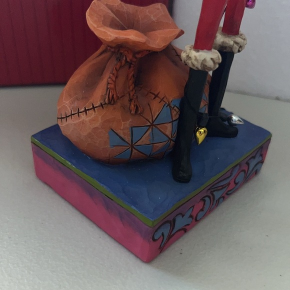 Jim shore wrapped up in Christmas spirit Jack Skellington figurine - Picture 8 of 17